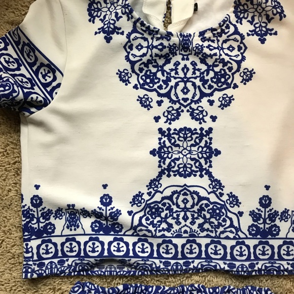 SHEIN Other - Crop top/shorts set